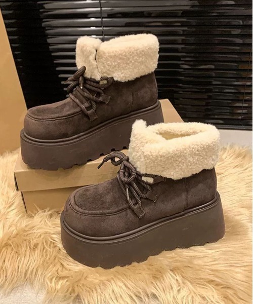 WEGO（ウィゴー）の「WEGO/厚底ムートンボアショートブーツ（その他シューズ・レディース・ダークブラウン/キャメル・LARGE/MEDIUM）」の19枚目の写真