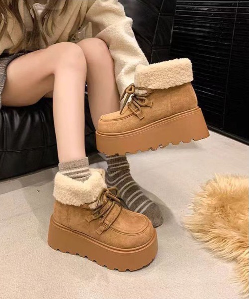 WEGO（ウィゴー）の「WEGO/厚底ムートンボアショートブーツ（その他シューズ・レディース・ダークブラウン/キャメル・LARGE/MEDIUM）」の20枚目の写真