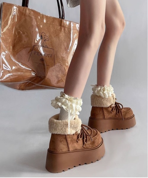 WEGO（ウィゴー）の「WEGO/厚底ムートンボアショートブーツ（その他シューズ・レディース・ダークブラウン/キャメル・LARGE/MEDIUM）」の21枚目の写真