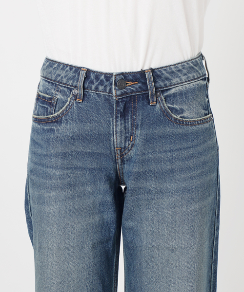 JOURNAL STANDARD（ジャーナルスタンダード）の「別注【LEVI’S(R)/リーバイス(R)】 for JS LOW LOOSE 31（デニムパンツ・レディース・ライトブルー・23/24/25/26/27/28/29）」の14枚目の写真