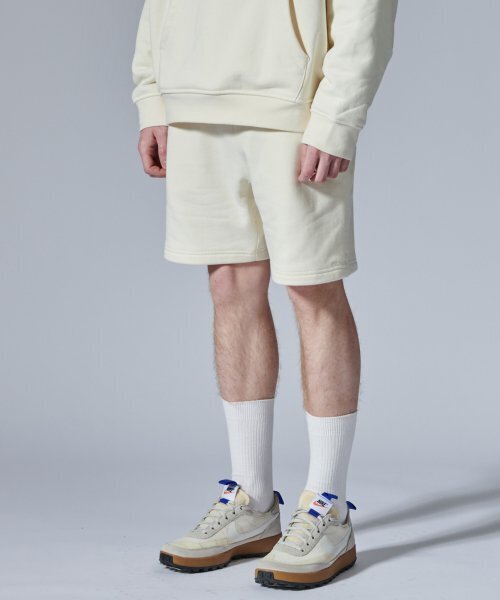 INSTAY（インステイ）の「ヘビーウェイトスウェットショートパンツ[クリーム]（その他パンツ・メンズ・その他・LARGE/MEDIUM/X-LARGE）」の3枚目の写真