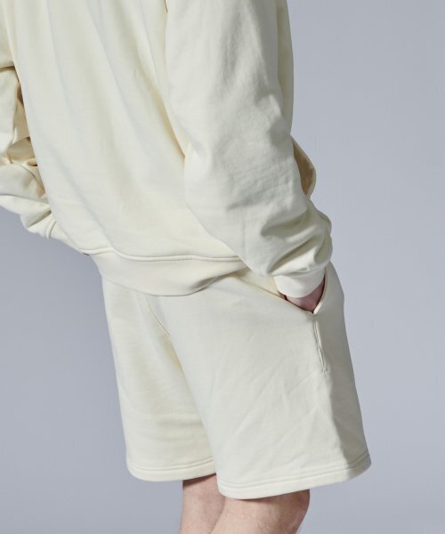 INSTAY（インステイ）の「ヘビーウェイトスウェットショートパンツ[クリーム]（その他パンツ・メンズ・その他・LARGE/MEDIUM/X-LARGE）」の2枚目の写真