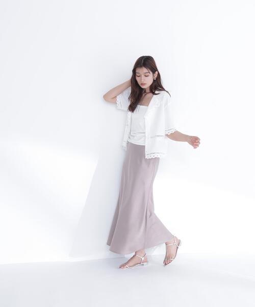NATURAL BEAUTY BASIC(ナチュラルビューティーベーシック)の「◇バイアスサテンナロースカート(スカート・レディース・オフホワイト/イエロー/ブラウン/ブラック/ホワイト系その他2・MEDIUM/P/S)」の1枚目の写真