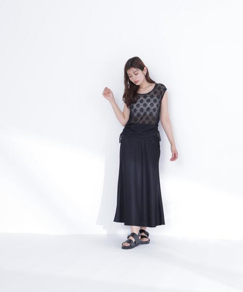 NATURAL BEAUTY BASIC(ナチュラルビューティーベーシック)の「◇バイアスサテンナロースカート(スカート・レディース・オフホワイト/イエロー/ブラウン/ブラック/ホワイト系その他2・MEDIUM/P/S)」の12枚目の写真