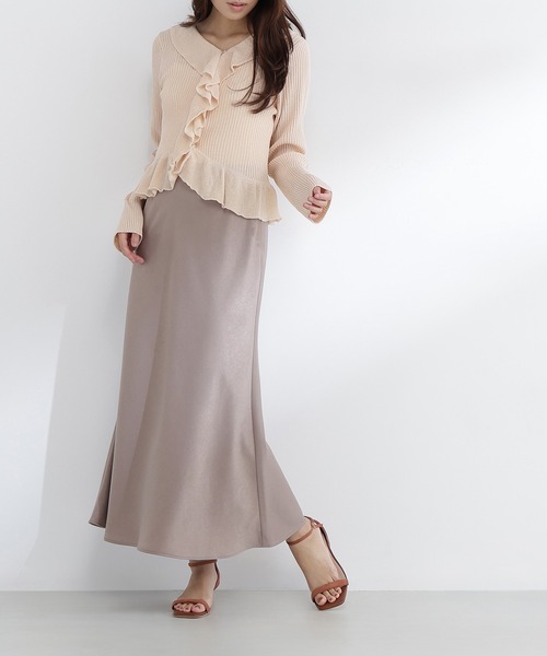 NATURAL BEAUTY BASIC（ナチュラルビューティーベーシック）の「◇バイアスサテンナロースカート（スカート・レディース・オフホワイト/イエロー/ブラウン/ブラック/ホワイト系その他2・MEDIUM/P/S）」の5枚目の写真