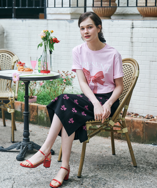 METAPHER(メタファ)の「METギフトプリント半袖Tシャツピンク(Tシャツ/カットソー・レディース・その他・FREE)」の4枚目の写真