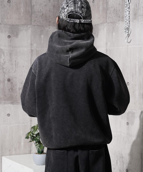 1111clothing（ワンフォークロージング）の「トライバル柄 ピグメントフーディー / Tribal Print Pigment Hoodie（パーカー・メンズ・ブラック/ピンク・M/L）」の15枚目の写真