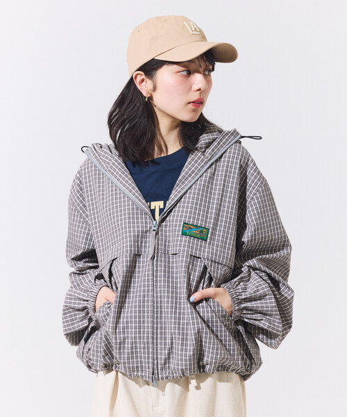 FREAK'S STORE（フリークスストア）の「Foxfire × FREAK'S STORE/フォックスファイヤー 別注 Zip Hoody/ フード付き ジップパーカー（ブルゾン・レディース・グレー/グリーン/ベージュ・ﾌﾘ-）」の10枚目の写真