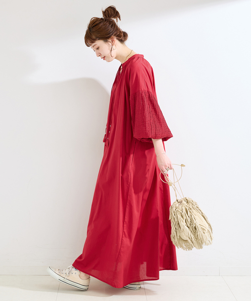 B.C STOCK（ベーセーストック）の「手洗い可 / ピンタックスリーブワンピース（ワンピース・レディース・ブラック/ホワイト/レッド・SMALL/MEDIUM）」の15枚目の写真