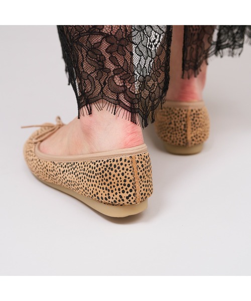 Clarks(クラークス)の「Freckle Ice / フレックルアイス (アニマルプリント)(バレエシューズ・レディース・アニマル・UK3/UK3.5/UK4/UK4.5/UK5/UK5.5/UK6)」の19枚目の写真