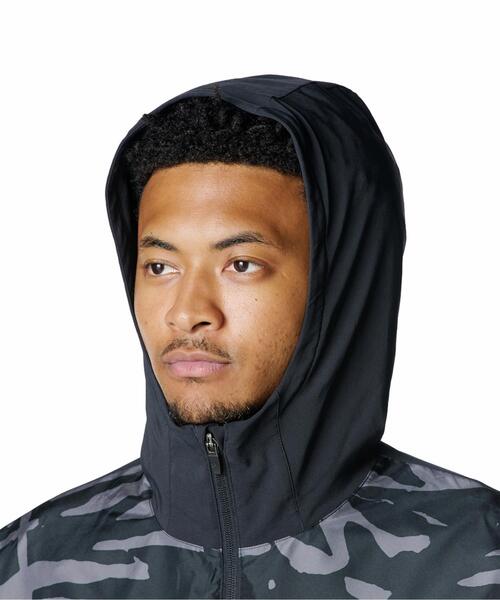 UNDER ARMOUR（アンダーアーマー）の「UAウーブン フルジップ フーディド ジャケット（ベースボール/メンズ）（その他アウター・メンズ・ブラック・S/L/XL/2XL/M/3XL）」の4枚目の写真