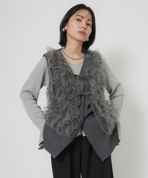 Floran(フローラン)の「ジレ+チュールジレセット(ベスト・レディース・グレイッシュベージュ/グレー/ブラック・FREE)」の21枚目の写真