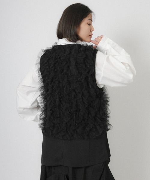 Floran(フローラン)の「ジレ+チュールジレセット(ベスト・レディース・グレイッシュベージュ/グレー/ブラック・FREE)」の7枚目の写真