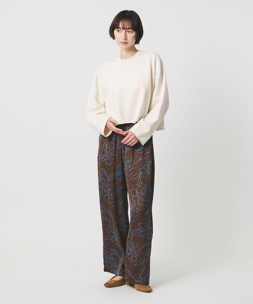 UNITED ARROWS(ユナイテッドアローズ)の「アブストラクトフラワー パンツ ‐ウォッシャブル‐(その他パンツ・レディース・オフホワイト/ダークブラウン・38/36)」の3枚目の写真
