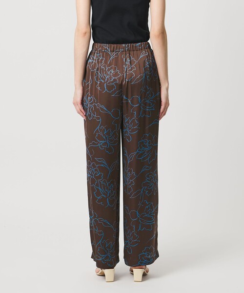 UNITED ARROWS(ユナイテッドアローズ)の「アブストラクトフラワー パンツ ‐ウォッシャブル‐(その他パンツ・レディース・オフホワイト/ダークブラウン・38/36)」の8枚目の写真