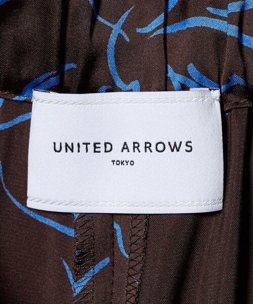 UNITED ARROWS(ユナイテッドアローズ)の「アブストラクトフラワー パンツ ‐ウォッシャブル‐(その他パンツ・レディース・オフホワイト/ダークブラウン・38/36)」の21枚目の写真