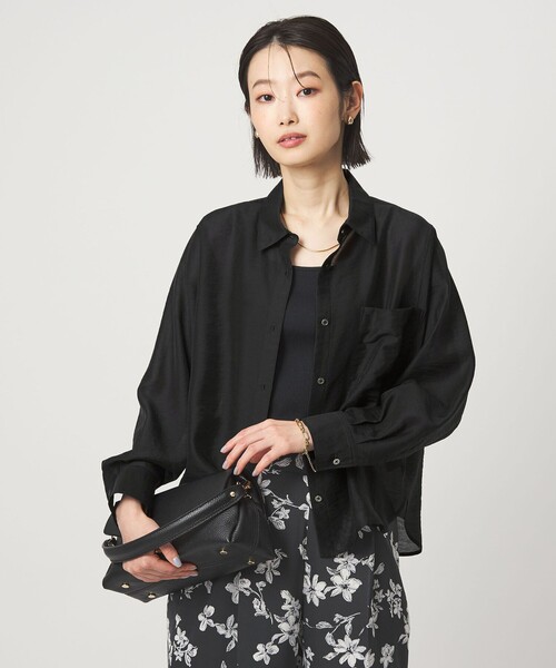 green label relaxing（グリーンレーベルリラクシング）の「エアリー シアー ロングスリーブ シャツ ウォッシャブル 接触冷感（シャツ/ブラウス・レディース・オフホワイト/ライム/ダークグレー/モカ・FREE）」の17枚目の写真