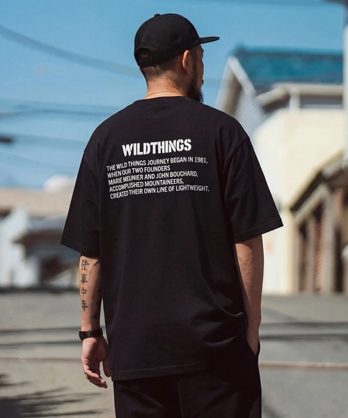 WILD THINGS(ワイルドシングス)の「【WILD THINGS】≪別注≫ステンシルバックプリントTee(Tシャツ/カットソー・メンズ・ホワイト/ブラック・L/XL/M)」の6枚目の写真