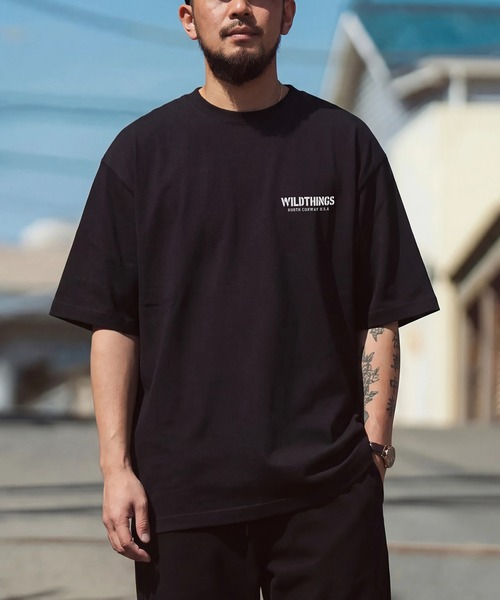 WILD THINGS(ワイルドシングス)の「【WILD THINGS】≪別注≫ステンシルバックプリントTee(Tシャツ/カットソー・メンズ・ホワイト/ブラック・L/XL/M)」の5枚目の写真