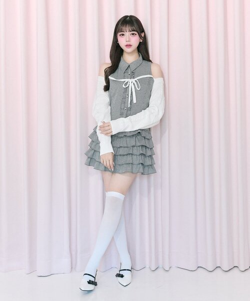 OLIVE des OLIVE(オリーブデオリーブ)の「【Belle Charme】Nosleeve Frill Onepiece(ワンピース・レディース・チャコールグレー/ブラック/ブラウン・MEDIUM/SMALL)」の14枚目の写真