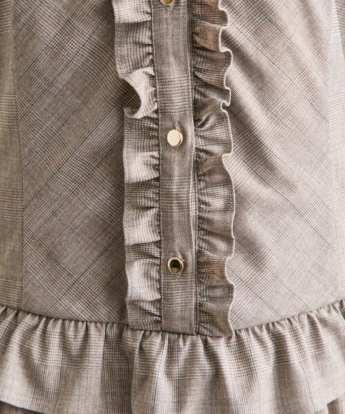 OLIVE des OLIVE(オリーブデオリーブ)の「【Belle Charme】Nosleeve Frill Onepiece(ワンピース・レディース・チャコールグレー/ブラック/ブラウン・MEDIUM/SMALL)」の6枚目の写真