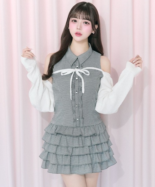 OLIVE des OLIVE(オリーブデオリーブ)の「【Belle Charme】Nosleeve Frill Onepiece(ワンピース・レディース・チャコールグレー/ブラック/ブラウン・MEDIUM/SMALL)」の3枚目の写真