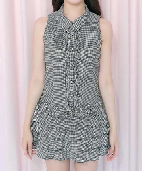 OLIVE des OLIVE(オリーブデオリーブ)の「【Belle Charme】Nosleeve Frill Onepiece(ワンピース・レディース・チャコールグレー/ブラック/ブラウン・MEDIUM/SMALL)」の8枚目の写真
