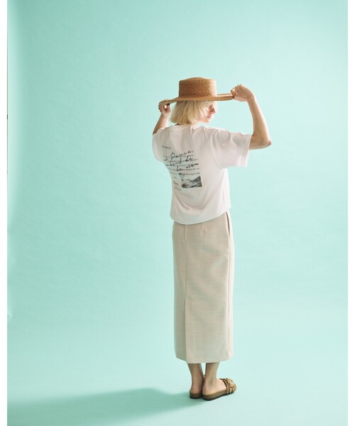 Rouge vif Anna(ルージュヴィフアンナ)の「バックフォトグラフィックロゴTシャツ(Tシャツ/カットソー・レディース・アイボリー/ホワイト・フリー)」の11枚目の写真