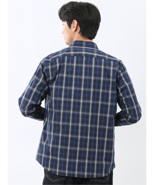 TAKA-Q（タカキュー）の「シャツ メンズ 長袖 ストレッチ 綿 コットン ブロード オンブレ チェック レギュラーカラー （シャツ/ブラウス・メンズ・ネイビー/ホワイト・X-LARGE/LARGE/MEDIUM）」の20枚目の写真
