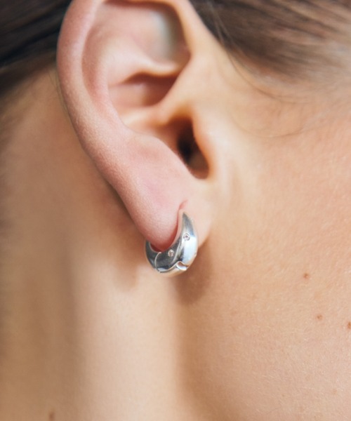 TEN.(テン)の「【新作】SILVER925 ポルカピアス (CZ)(ピアス(両耳用)・レディース・シルバー・FREE)」の2枚目の写真