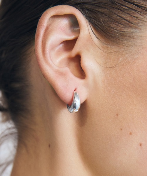 TEN.(テン)の「【新作】SILVER925 ポルカピアス (CZ)(ピアス(両耳用)・レディース・シルバー・FREE)」の3枚目の写真