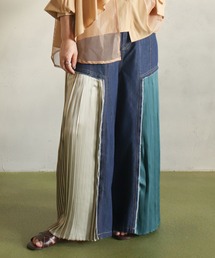 BITTOKO（ビットコ）の「Wプリーツデニムパンツ（デニムパンツ）」