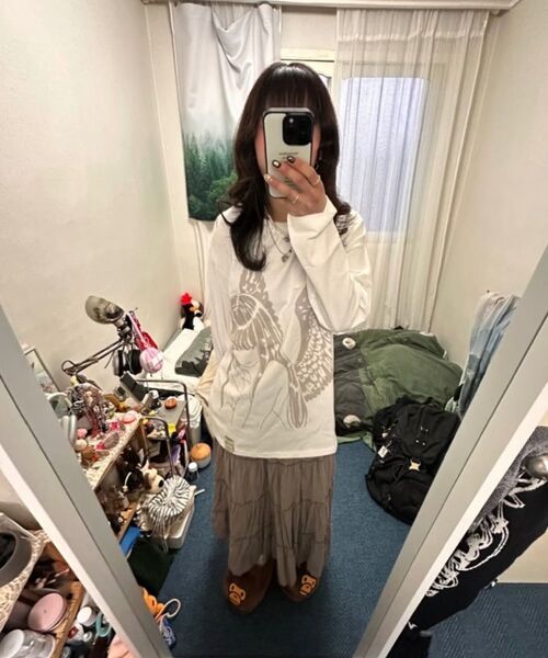 GRAVER（グレーバー）の「[ユニセックス]HALO ロングスリーブTシャツ_ホワイト（Tシャツ/カットソー・レディース・ホワイト・MEDIUM/LARGE）」の3枚目の写真