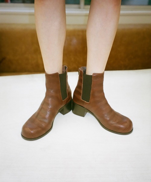 UNTISHOLD（アンチショルド）の「Taya-5（ブーツ・レディース・ブラウン・36）」の6枚目の写真