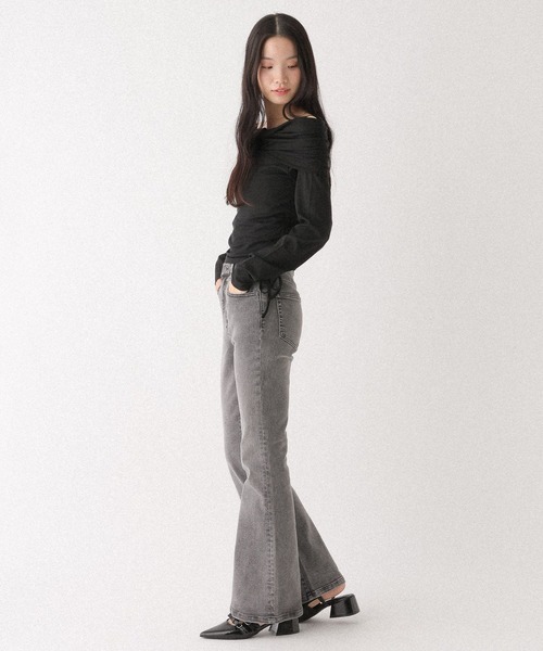 Heather(ヘザー)の「ツイストオフショルカットソー 655823(Tシャツ/カットソー・レディース・アイボリー/グレー/ブラック・FREE)」の17枚目の写真