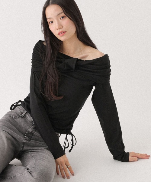 Heather(ヘザー)の「ツイストオフショルカットソー 655823(Tシャツ/カットソー・レディース・アイボリー/グレー/ブラック・FREE)」の18枚目の写真
