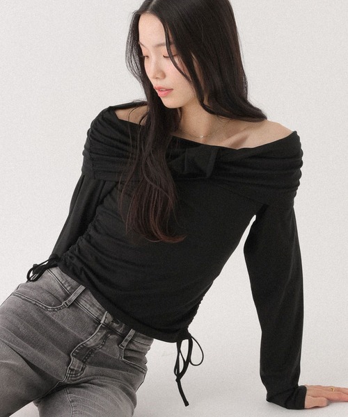 Heather(ヘザー)の「ツイストオフショルカットソー 655823(Tシャツ/カットソー・レディース・アイボリー/グレー/ブラック・FREE)」の19枚目の写真