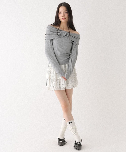 Heather(ヘザー)の「ツイストオフショルカットソー 655823(Tシャツ/カットソー・レディース・アイボリー/グレー/ブラック・FREE)」の20枚目の写真
