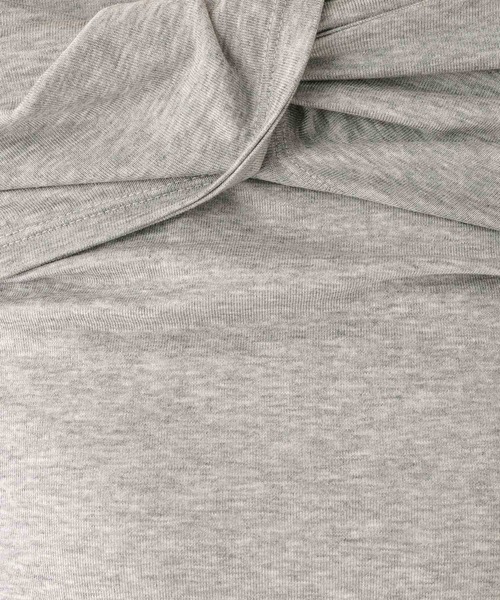 Heather(ヘザー)の「ツイストオフショルカットソー 655823(Tシャツ/カットソー・レディース・アイボリー/グレー/ブラック・FREE)」の6枚目の写真