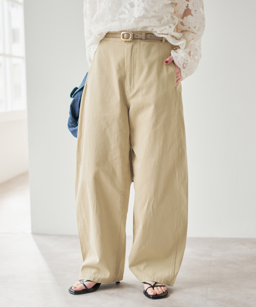 Spick & Span（スピックアンドスパン）の「コットンバレルレッグパンツ（その他パンツ・レディース・ベージュ/ブラック/ホワイト・40/38/36）」の22枚目の写真