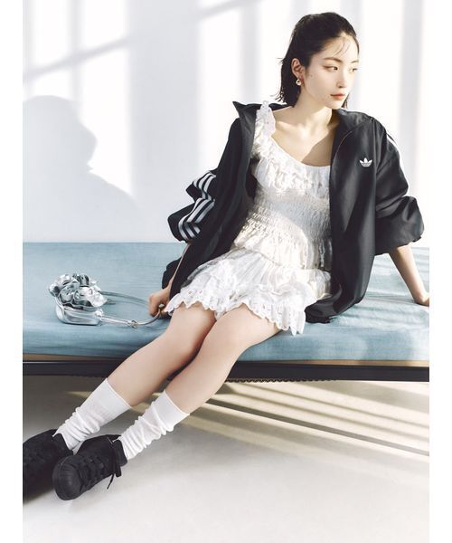 adidas(アディダス)の「【adidas Originals】FIRE BIRD ADILENIUM TT/ファイヤーバードアディレニウムトラックジャケット(ブルゾン・レディース・ブラック・XS)」の16枚目の写真