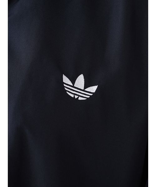 adidas(アディダス)の「【adidas Originals】FIRE BIRD ADILENIUM TT/ファイヤーバードアディレニウムトラックジャケット(ブルゾン・レディース・ブラック・XS)」の10枚目の写真