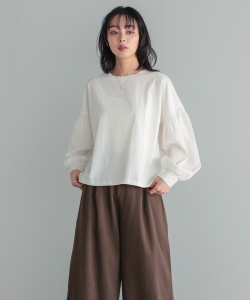itto...(イット)の「【イージーケア&接触冷感】パフスリーブ切替トップス(Tシャツ/カットソー・レディース・オフホワイト/グレイッシュベージュ/ブラック・FREE)」の8枚目の写真