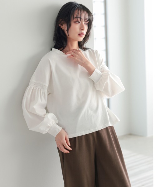 itto...(イット)の「【イージーケア&接触冷感】パフスリーブ切替トップス(Tシャツ/カットソー・レディース・オフホワイト/グレイッシュベージュ/ブラック・FREE)」の9枚目の写真