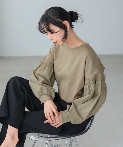 itto...(イット)の「【イージーケア&接触冷感】パフスリーブ切替トップス(Tシャツ/カットソー・レディース・オフホワイト/グレイッシュベージュ/ブラック・FREE)」の12枚目の写真