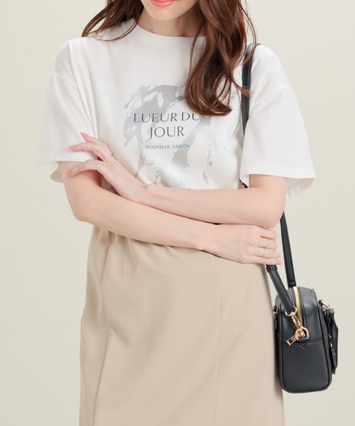 GLACIER lusso(グラシアルッソ)の「【美冷・接触冷感・速乾ドライ・UVカット】ハクプリントTシャツ(Tシャツ/カットソー・レディース・グレイッシュブルー/グレイッシュベージュ/アイボリー/スミクロ・S/M/LL/L)」の10枚目の写真