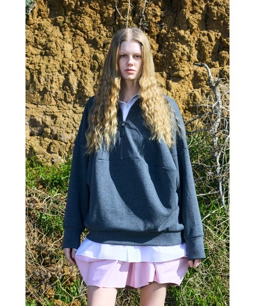 nagonstans(ナゴンスタンス)の「form pullover(Tシャツ/カットソー・レディース・キナリ/チャコールグレー・MEDIUM)」の3枚目の写真