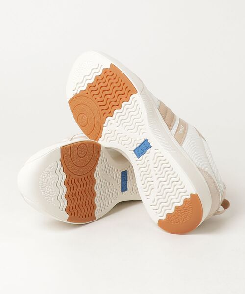 Keds(ケッズ)の「Keds ケッズ ブリスウォーク ウーバル メッシュ/スエード/レザー ナチュラルホワイト(スニーカー・レディース・オフホワイト・22.5cm/23.5cm/25.0cm/23.0cm/24.0cm/24.5cm)」の9枚目の写真