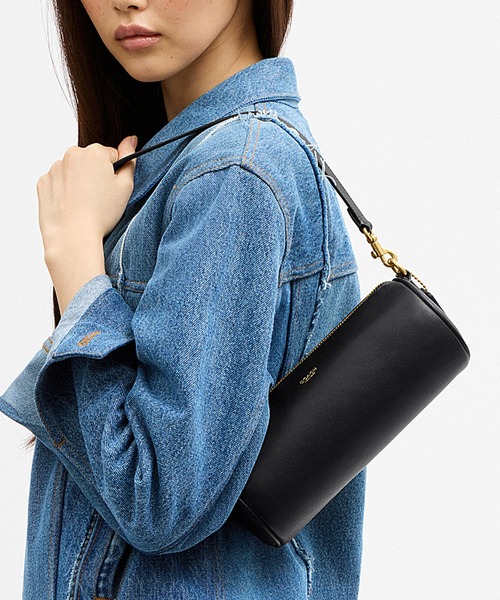 バレル バッグ（ショルダーバッグ）｜COACH（コーチ）のファッション 