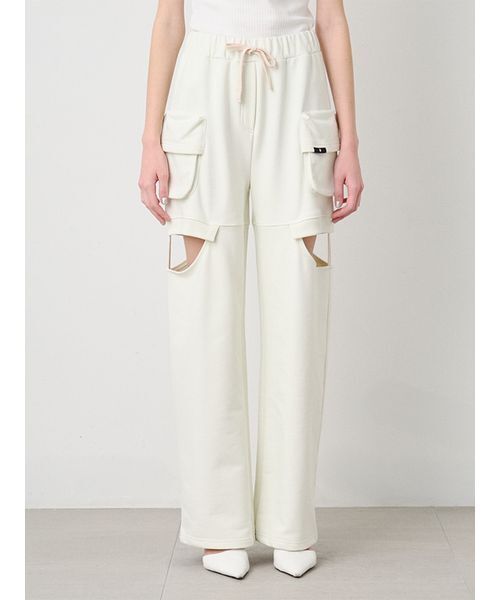 SORIN(ソリン )の「Slit Design Sweat Pants/スリットデザイン スウェットパンツ(スウェットパンツ・レディース・オフホワイト/カーキ/ブラック・36/38)」の1枚目の写真